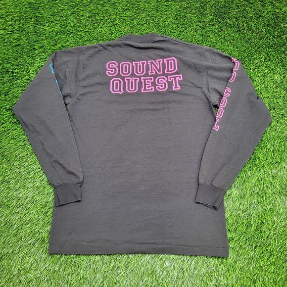 Vintage 90s Screen-Stars Shirt Womens M/L 19x27 Volleyball Alien - Picture 2 of 16